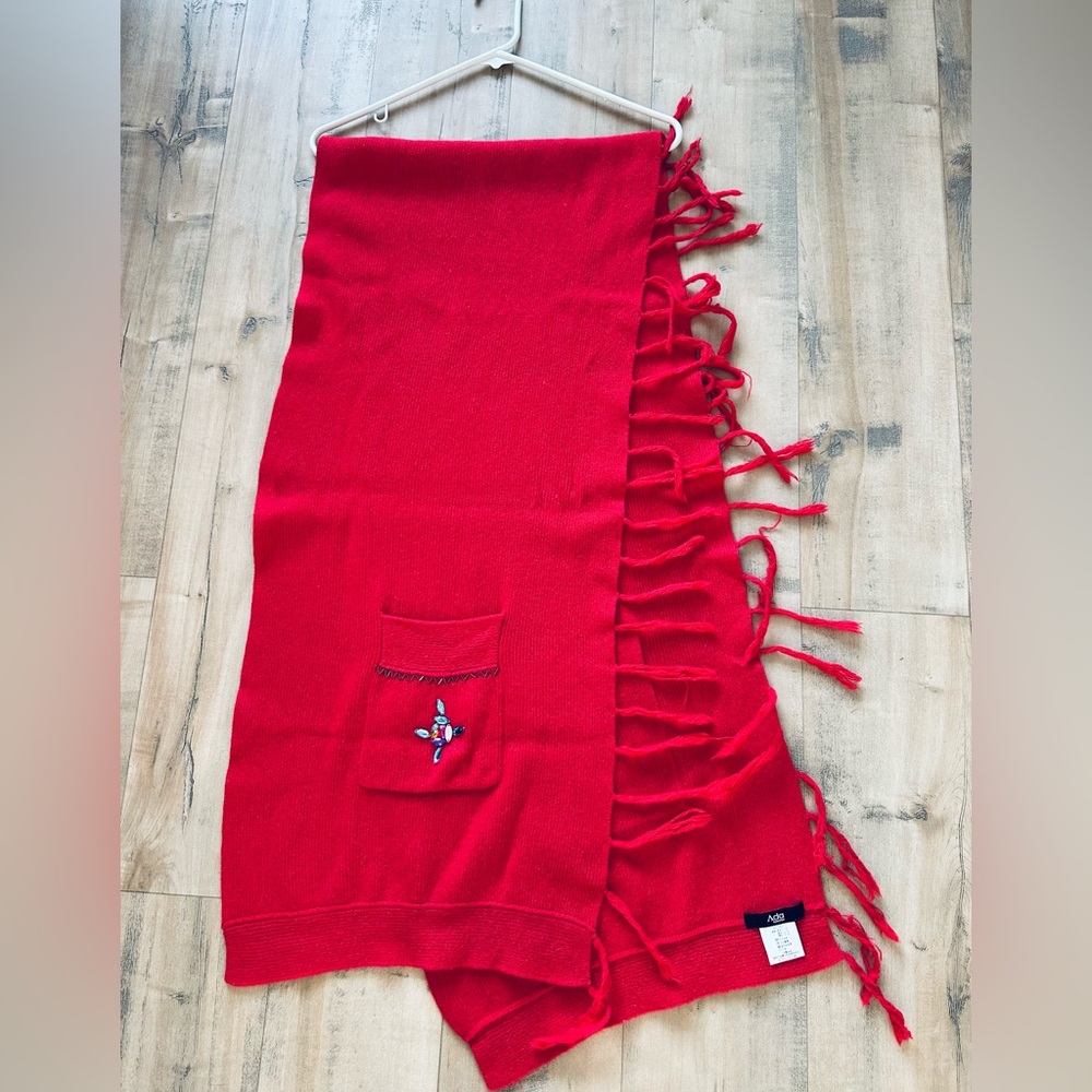 Luxury Wool Red Solid Color Super Soft and Warm Winter Scarf with 2 Pockets